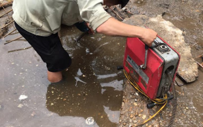 Cách nhận biết hầm cầu đầy và cần hút