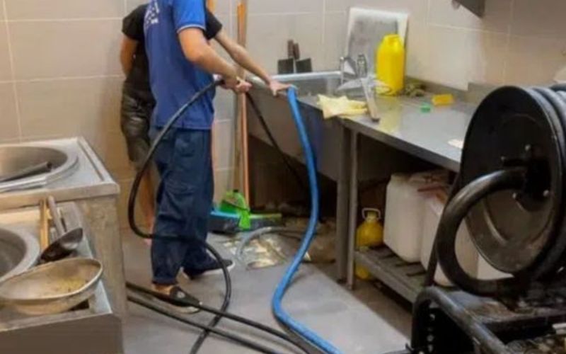 thông cống nghẹt gia lai